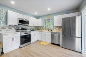 4586 Cherry Road, West Palm Beach, FL 33417 Sold 03/10/25