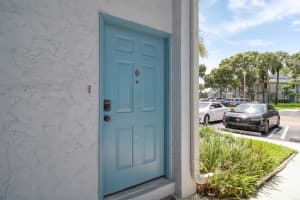 107 Harbour Pointe Way, Greenacres, FL 33413 Sold 01/07/25