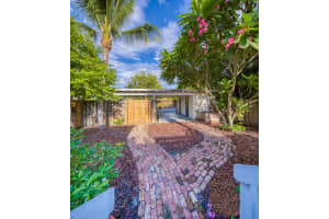 1232 N L Street, Lake Worth Beach, FL 33460 Sold 10/30/24