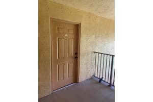 4115 San Marino Boulevard 304, West Palm Beach, FL 33409 Sold 12/09/24