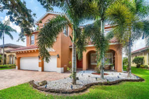 713 Cresta Circle, West Palm Beach, FL 33413 Sold 05/22/25