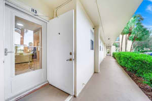 3951 Via Poinciana 113, Lake Worth, FL 33467 Sold 12/20/24