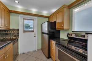 2850 W Golf Boulevard 110, Pompano Beach, FL 33064 Sold 03/10/25
