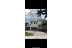 10400 St. Germain Drive, Wellington, FL 33449 Sold 10/25/24