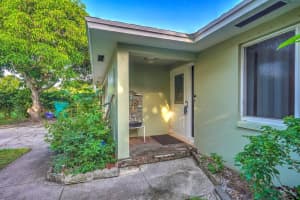 179 SE 27th Place, Boynton Beach, FL 33435 Sold 06/04/25