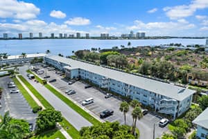 120 Lehane Terrace 104, North Palm Beach, FL 33408 Sold 11/01/24