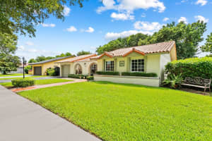 11440 SW 32nd Street, Miami, FL 33165 Sold 10/25/24