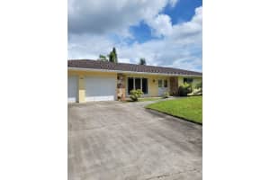 7827 Saint Andrews Road, Lake Worth, FL 33467 Sold 03/27/25