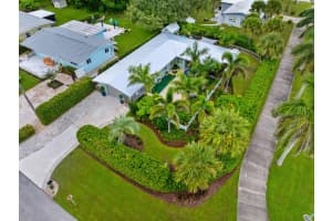 1920 Jacaranda Drive, Hutchinson Island, FL 34949 Sold 10/25/24