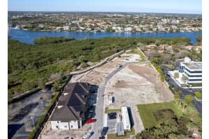 130 Water Pointe Place #7, Jupiter, FL 33477 Sold 05/05/25