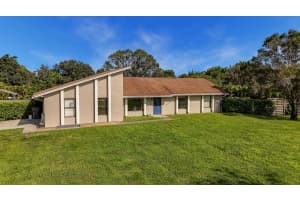 15722 93rd Lane N, Jupiter, FL 33478 Sold 10/22/24