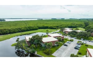 72 Royal Oak Court 204, Vero Beach, FL 32962 Sold 11/27/24