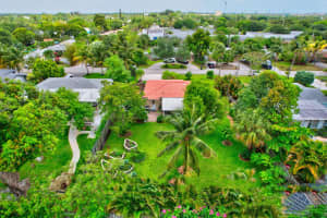 228 NE 17th Street, Delray Beach, FL 33444 Sold 10/11/24