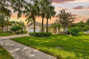 1313 Saint Lawrence Drive, Palm Beach Gardens, FL 33410 Sold 10/30/24