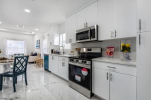 408 NW 12th Avenue, Boynton Beach, FL 33435 Sold 12/31/24