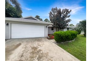 310 SE Crosspoint Drive, Port Saint Lucie, FL 34983 Sold 12/20/24