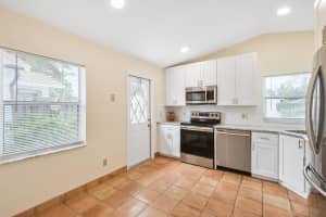 141 E Riverside Drive 23, Jupiter, FL 33469 Sold 12/09/24