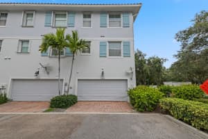 1303 Piazza Delle Pallottole, Boynton Beach, FL 33426 Sold 10/23/24