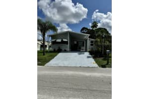 58 Las Casitas Court, Fort Pierce, FL 34951 Sold 10/18/24