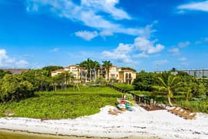 910 Via Villagio, Hypoluxo, FL 33462 Sold 12/23/24