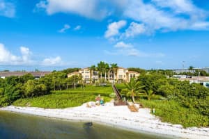 910 Via Villagio, Hypoluxo, FL 33462 Sold 12/23/24