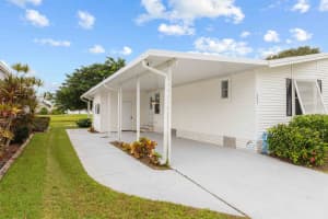 2948 Fiddlewood Circle, Port Saint Lucie, FL 34952 - MLS#R11022465