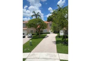 12923 NW 7 Street, Pembroke Pines, FL 33028 Sold 12/31/24