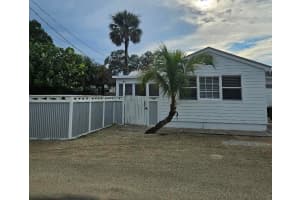 2492 NE Pine Avenue, Jensen Beach, FL 34957 Sold 11/15/24