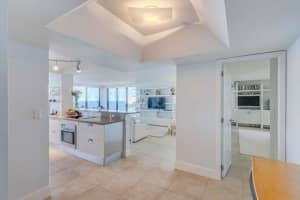 5550 N Ocean Drive 21-A, Singer Island, FL 33404 - MLS#R11022554