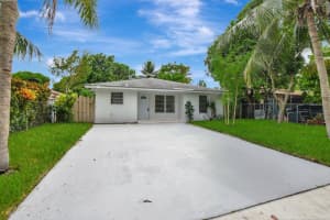 136 Reigle Avenue, Delray Beach, FL 33444 Sold 03/17/25