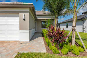 12612 SW Pink Playa Parkway, Port Saint Lucie, FL 34987 Sold 12/18/24