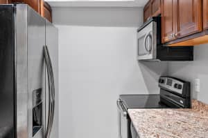 415 Us Highway 1 205, North Palm Beach, FL 33408 - MLS#R11022645
