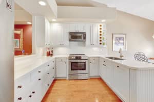 21222 Clubside Drive B, Boca Raton, FL 33434 Sold 10/30/24