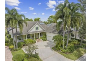 898 Carolina Circle SW, Vero Beach, FL 32962 Sold 05/14/25