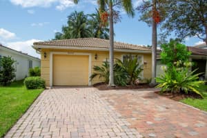 4754 SE Chiles Court, Stuart, FL 34997 Sold 12/13/24