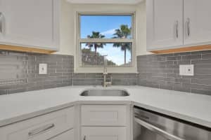3654 Via Poinciana Way 301, Lake Worth, FL 33467 Sold 03/10/25