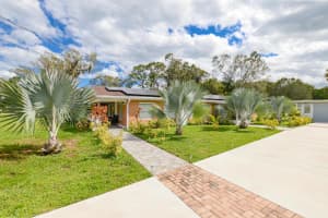 703 Ulrich Road, Fort Pierce, FL 34982 Sold 04/25/25