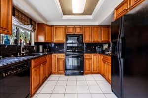 15327 Strathearn Drive 10801, Delray Beach, FL 33446 Sold 04/11/25