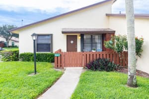 8069 SE Villa Circle, Hobe Sound, FL 33455 Sold 10/31/24