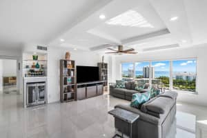 875 E Camino Real 15d, Boca Raton, FL 33432 - MLS#R11022761