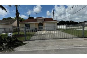 3526 Hiawatha Avenue, West Palm Beach, FL 33409 Sold 11/15/24