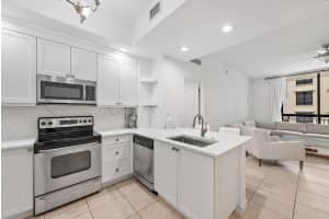 801 S Olive Avenue 815, West Palm Beach, FL 33401 Sold 04/07/25