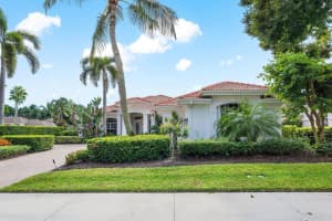 132 Pembroke Drive, Palm Beach Gardens, FL 33418 Sold 12/03/24