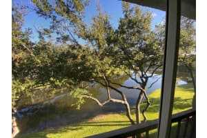 15456 Pembridge Drive 304, Delray Beach, FL 33484 Sold 09/18/25