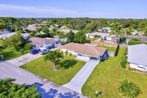 1513 Berkshire Avenue, Jupiter, FL 33469 Sold 02/14/25