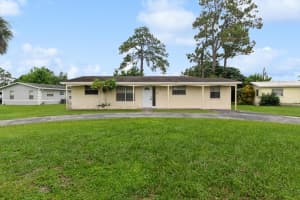 683 Snead Circle, West Palm Beach, FL 33413 Sold 11/15/24