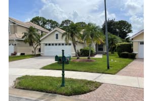 565 SW New Castle Cove, Port Saint Lucie, FL 34986 Sold 09/17/25