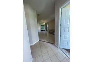 565 SW New Castle Cove, Port Saint Lucie, FL 34986 Sold 09/17/25