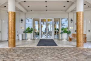 2700 N Ocean Drive 1604-A, Singer Island, FL 33404 - MLS#R11022898