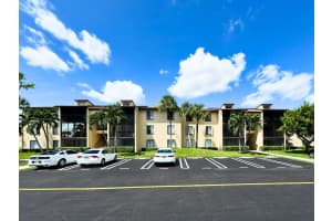 624 Sea Pine Way H3, Greenacres, FL 33415 Sold 02/14/25